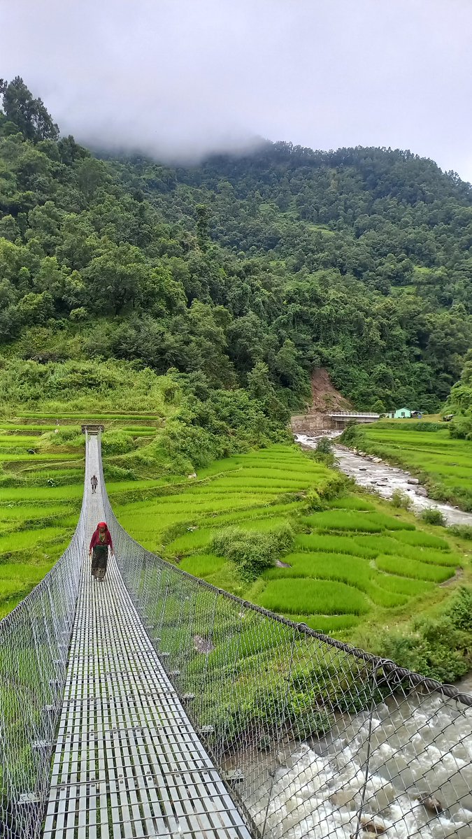 bhnadarisudeep's tweet photo. घुम्नकै लागी बैंक ब्यालेन्स देखाउन नपर्ने ठाउँ :) #Rainas #Lamjung #Travel #NepalHimalayas https://t.co/hqaLM3is3n