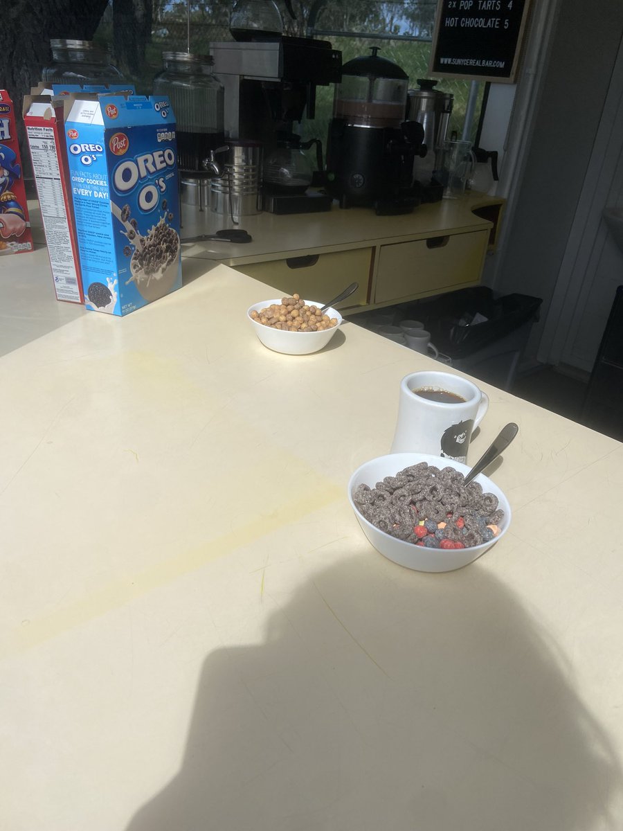 dude_thisguy's tweet photo. Cereal for lunch on fathers day 👨‍👦‍👦👨‍👦‍👦👨‍👦‍👦👨‍👦‍👦 https://t.co/66A9dwiscn