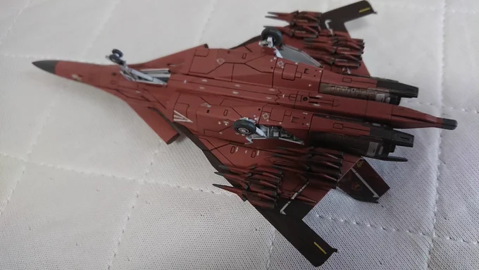 CFA-44アニ機完成!塗装済キットは使わず1から色を混ぜて製作しまちた。機体裏面はほぼ自作の色ながら、それっぽくなって満足!
続いて2機目も仕上げていきます。
#エースコンバット
#144スケモ 