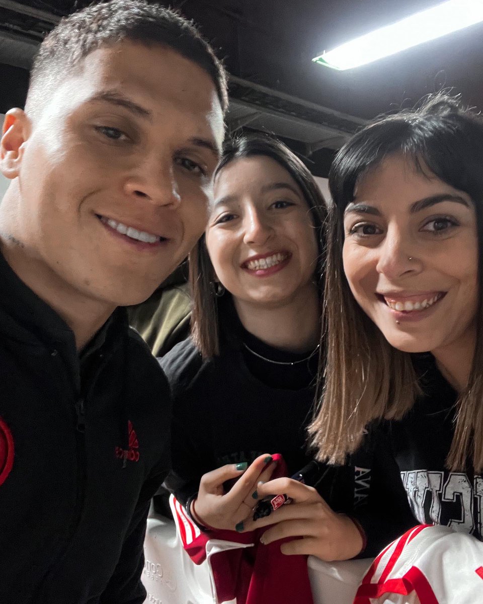 larigro_'s tweet photo. el king😍🫶🏼 @juanferquinte10 https://t.co/a0dsCZCM5n
