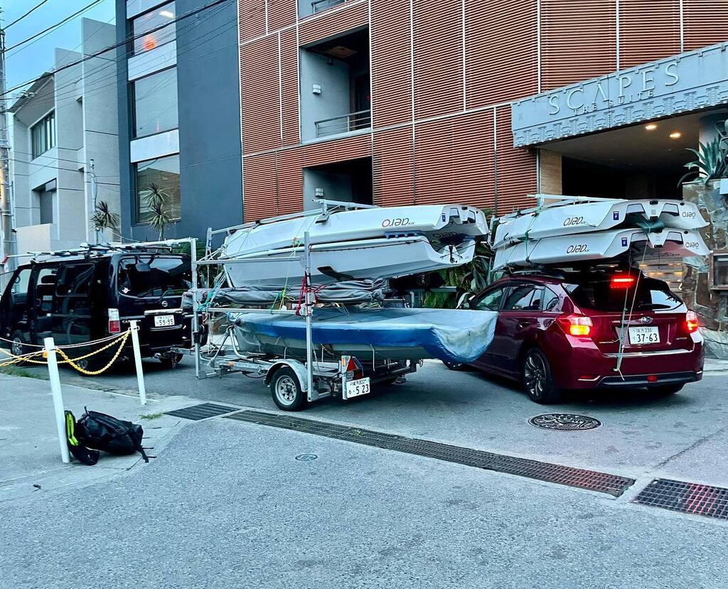 hscsailing's tweet photo. 朝5時、RSGamesに参加するために清水へ出発!
#rssailing
#rsgames
#rsaero
#rs feva
#rs200
#葉山セーリングクラブ https://t.co/DSQ4BM6HqZ https://t.co/wI7zYFUff2