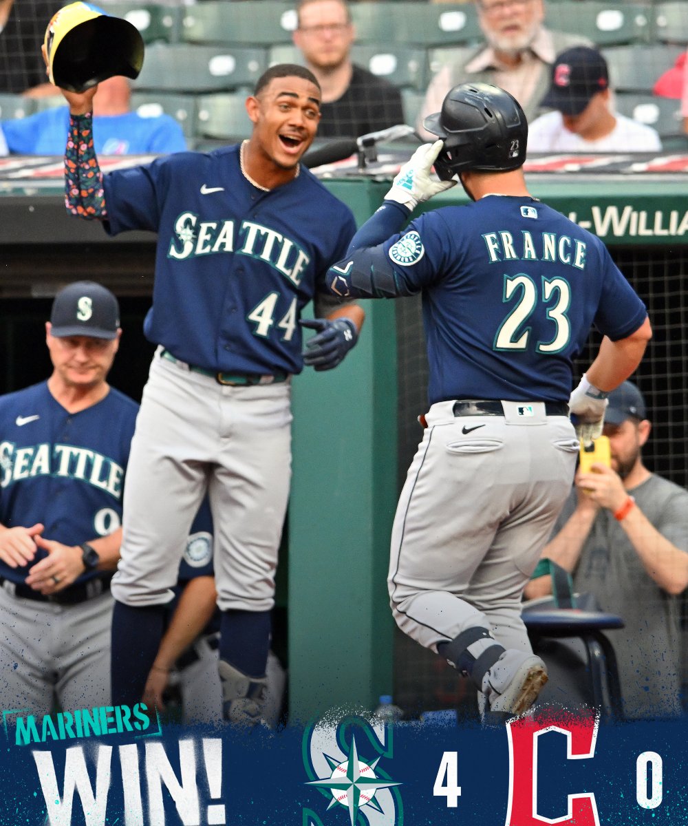 Let's go Mariners!! ⚾️ #seausrise
