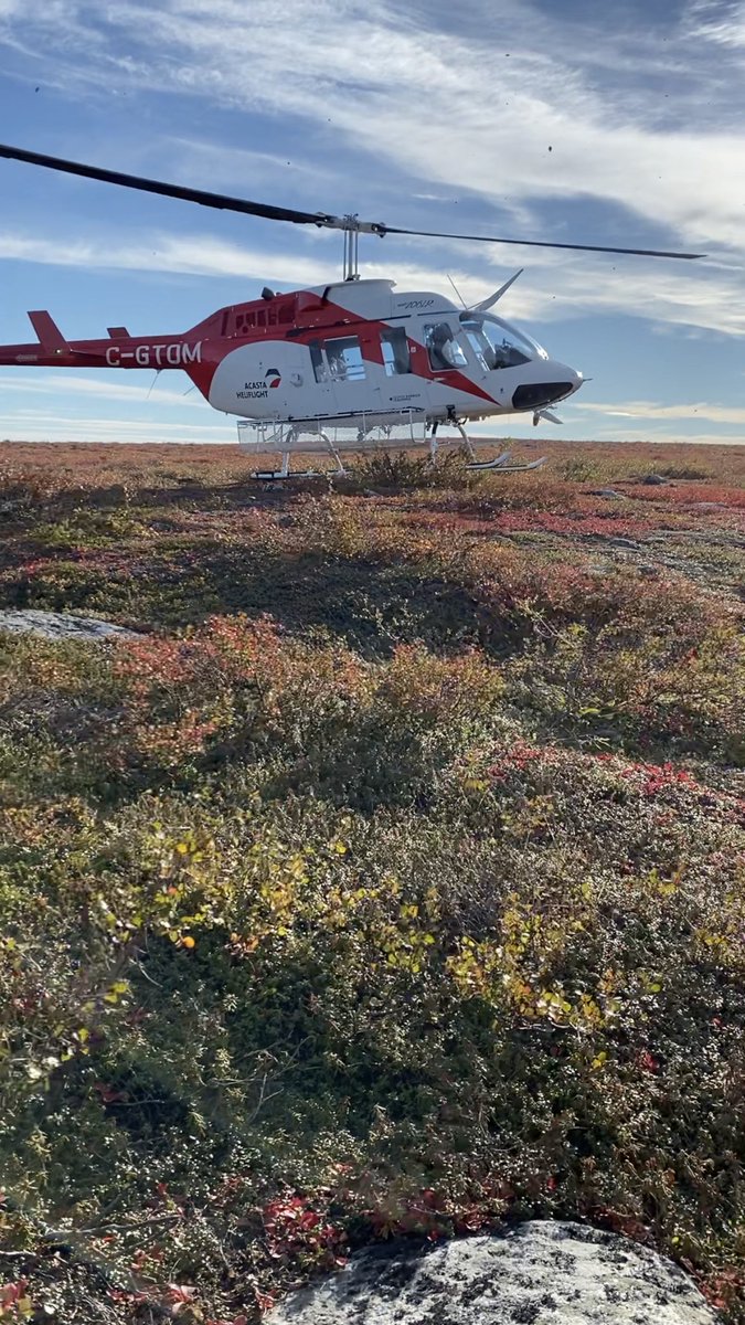 ChloeLochansky's tweet photo. The most beautiful fall day for some water quality sampling in NWT https://t.co/SAL4PfODfV