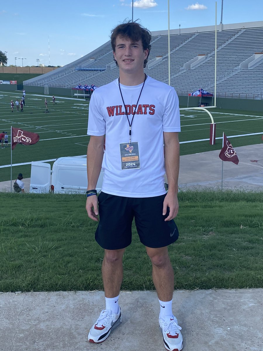 TrippMarshall3's tweet photo. I had a great time at @MSUTexasFB . Thanks @Coach_MC_MSU @aday_mac11 @coachMartinezDL for inviting me. https://t.co/jT9tCamhZG