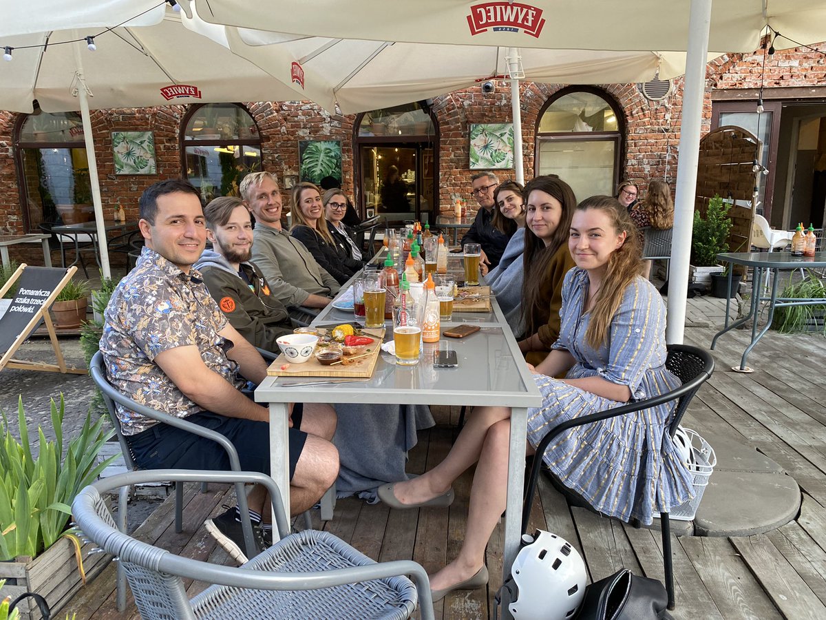Albrecht's Research Group (@a_teamlab) on Twitter photo Saying good bye to Sebastian Frankowski (@sebfrankowski). Thank you for your time in the group and good luck in your future endeavours! (<a href="/martaromanek1/">Marta Romaniszyn</a>, <a href="/AleTopolska/">Aleksandra</a>) Saying good bye to Sebastian Frankowski (@sebfrankowski). Thank you for your time in the group and good luck in your future endeavours! (<a href="/martaromanek1/">Marta Romaniszyn</a>, <a href="/AleTopolska/">Aleksandra</a>)