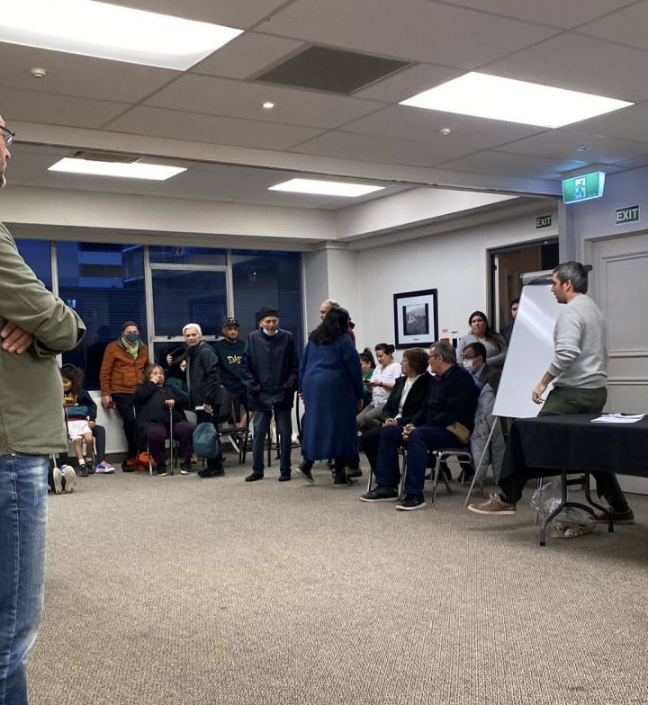 Todos los ojos puestos sobre Chile! 🇨🇱

El conteo de votos en Nueva Zelanda le da inicio al conteo de voto de chilenos en el extranjero! 

#ElCambioEsHoy! Hagamos historia este domingo ❤️ Por ti, por tu familia y por quienes vendrán 🙌
