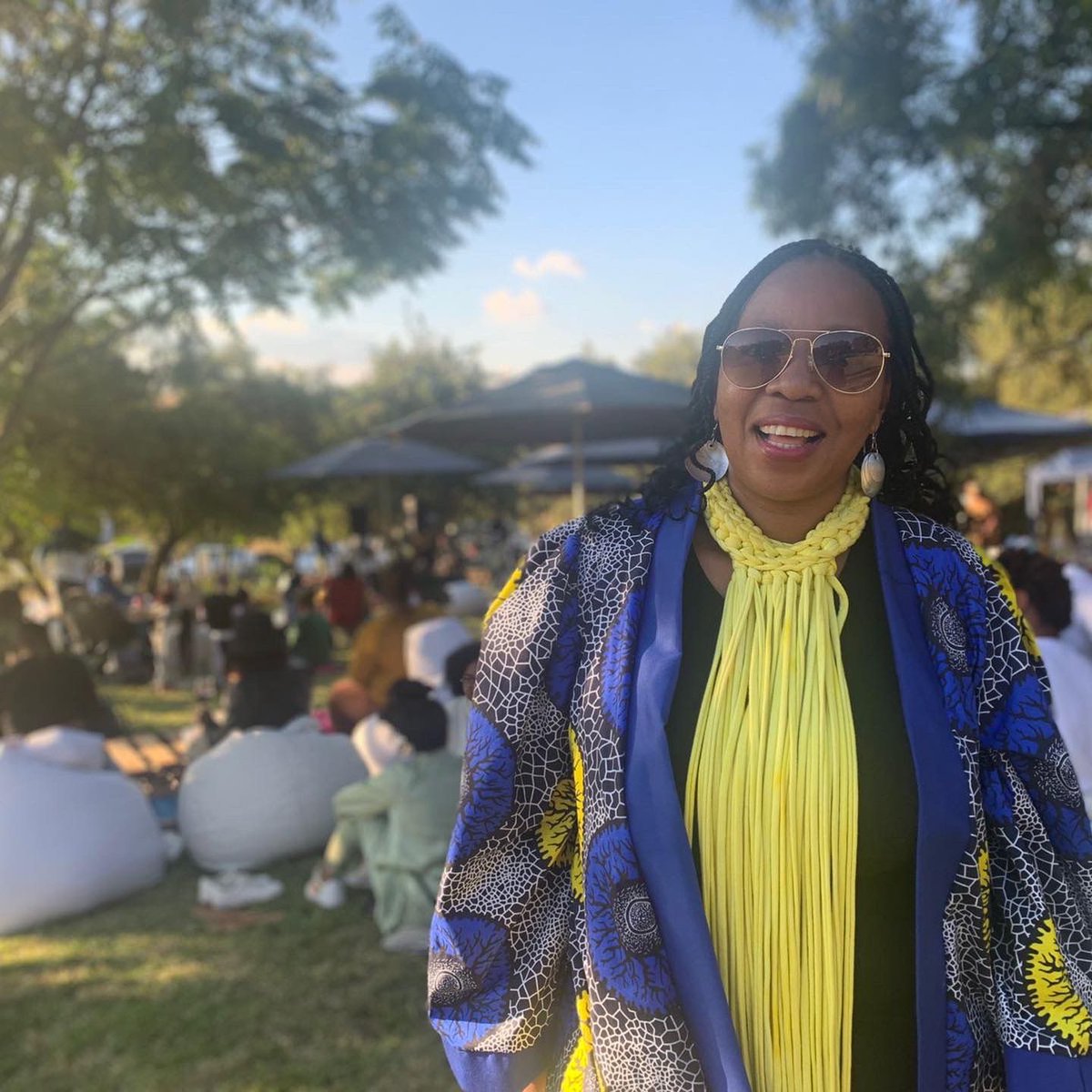NdlovukaziBoni1's tweet photo. Something super special about handmade pieces🥺😍. The time, the love &amp; the energy of the person is everything. INdlovukazi has great aura 👏🏾
+27 72 318 6747 to order 
https://t.co/d2sk9LEDw0
https://t.co/d2sk9LEDw0

#buyblack
#BlackLove
#BlackPower
#blackunity
#DJSBU https://t.co/xUIzkswmLK