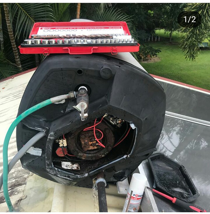 s_solahart's tweet photo. Service Solahart Tidak panas dapatkan informasi untuk jadwal teknisi pengecekan pemana air Solahart solar water heater di Jakarta dan sekitar nya. https://t.co/20OfxGSdNk