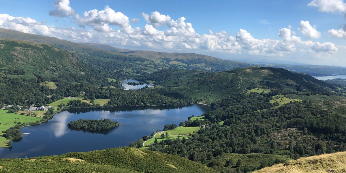 This weekend, help us keep the #LakeDistrict looking beautiful by taking your litter home with you. If we all work together to be #LakeDistrictKind, we can help conserve views like this one!😍

📍Grasmere

#NationalPark #RespectProtectEnjoy #LeaveNoTrace