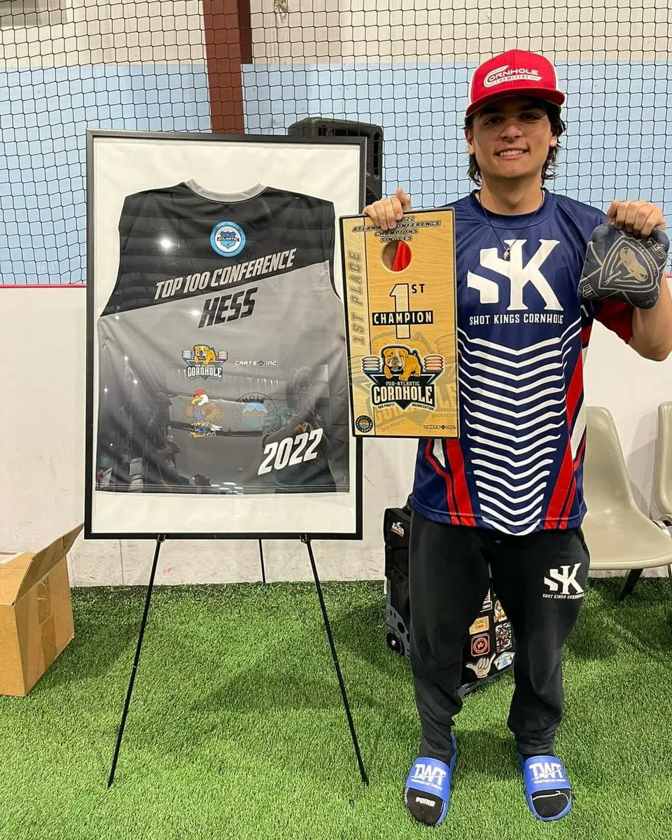 ThomStranger's tweet image. My boy took down the Blind Draw and Singles at the Atlantic Conference Championship.