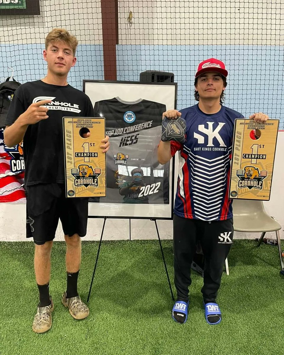 ThomStranger's tweet image. My boy took down the Blind Draw and Singles at the Atlantic Conference Championship.