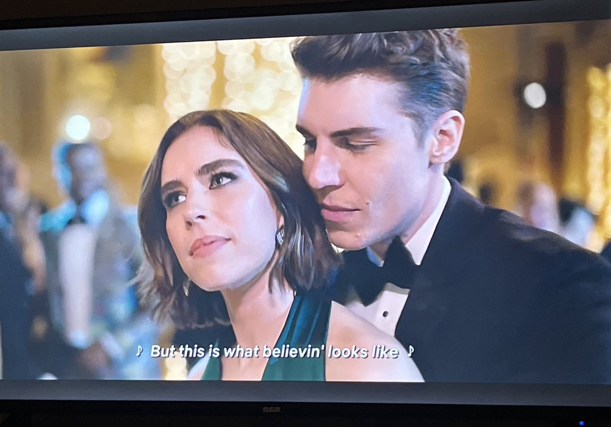 blondemezz's tweet image. What a beautiful sibling relationship ❤️ You don’t see a lot of identical opposite sex twins in media #ThePartnerTrack