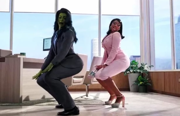 Did anyone else think this twerk scene was cringe? 😂 #shehulk #SheHulktwerk #cringe https://t.co/Ex2oYWQaaz