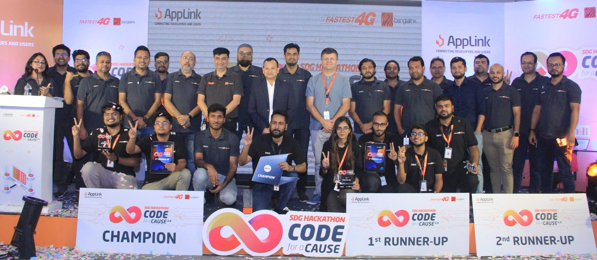 banglalinkmela's tweet image. The finale of Banglalink SDG Hackathon “Code for a Cause”, an initiative that aims to encourage young problem solvers to come up with innovative solutions to SDGs (Sustainable Development Goals) challenges, was held at Tiger’s Den, Banglalink Head Office in Dhaka. 
#SDG #AppLink