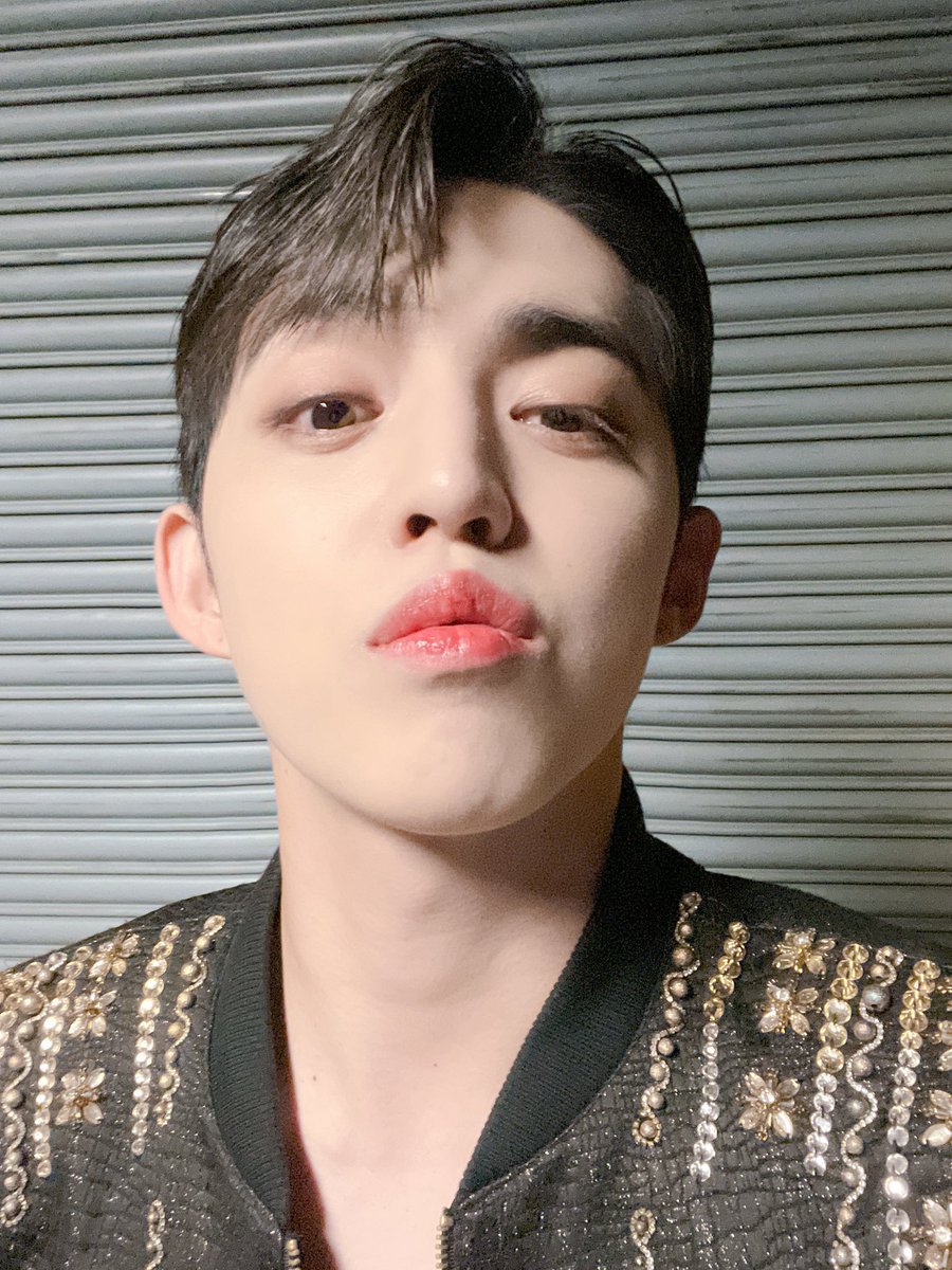 cheolmedias's tweet photo. #SCOUPS posted on weverse 
good day 💚 https://t.co/fI7KFvWnck