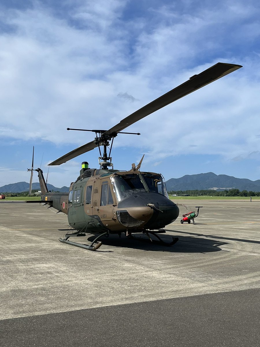 rxi3b's tweet photo. 航空自衛隊芦屋基地😃 https://t.co/7i9dUH9ust