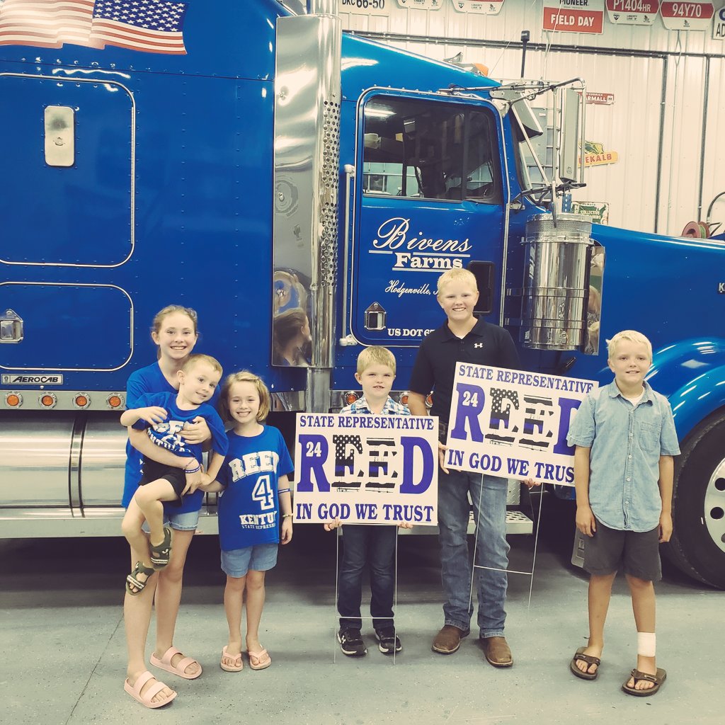 HUGE #Reed4KY RE-ELECTION LAUNCH TONIGHT!!! Appreciate all the empowerment as we partner
2gether to move Kentucky 4ward in Vision! Special thanks to @bivensfarms @RayNewt34848720 @RyanQuarlesKY @SenatorJimmy @hogmaster86 & all the supporters! #District24Proud #InGodWeTrust