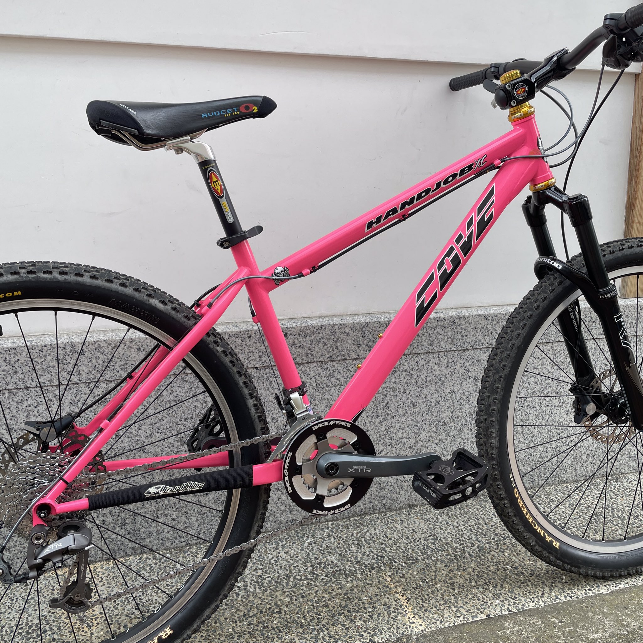 訳あり 新品 AVOCETサドル ツーリング オールドMTB 新品 訳あり