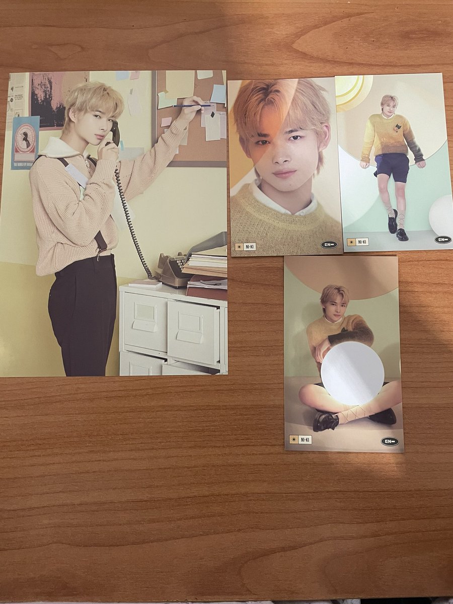 yahhhhhjay's tweet image. ปล่อยSet mini poster+post card
มีทุกเมมน้าาา🫠
-setละ80บาท
-ค่าส่ง30📮
-สนใจเดมมาเลยยย💟
#ตลาดนัดเอนไฮเพน #ตลาดนัดเอนไก่ #ตลาดนัดเอนจีน #ตลาดนัดเอนจีน #ENHYPEN