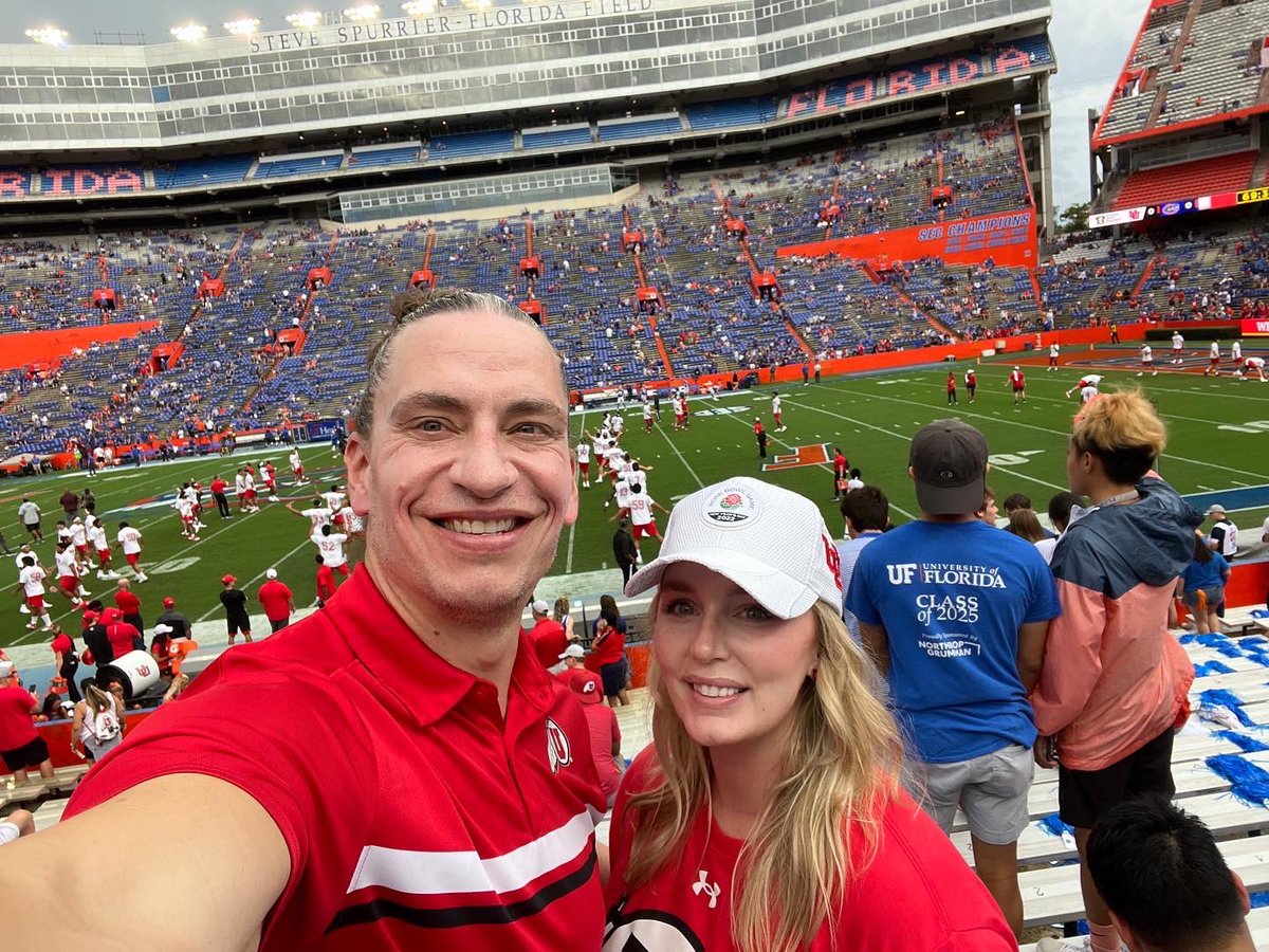 MSingleton24's tweet image. What an experience at @FloridaGators Not the outcome we hoped for, but both teams played hard.   Until next year @FloridaGators we’ll meet you at @RiceEccles. @Utah_Football