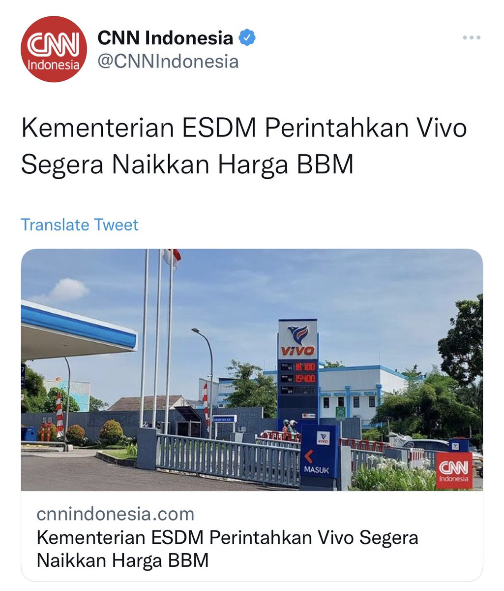 Dandhy_Laksono's tweet photo. "Mekanisme pasar", "distorsi ekonomi", atau "harga keekonomian" adalah jargon-jargon yang dipakai pemerintah setiap mengurangi subsidi untuk rakyat.

Begitu beneran di lapangan ketemu "mekanisme pasar", gayanya malah seperti kartel energi. https://t.co/QiOTVcxA04