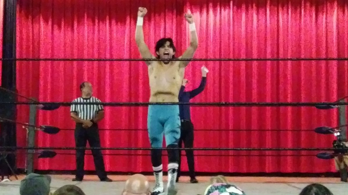 marc_daniels916's tweet image. Great night of action @WrestlePrestige #savagemode2. @RealTitus115 @mashaslamovich @snoringelbow @starb0ycharlie