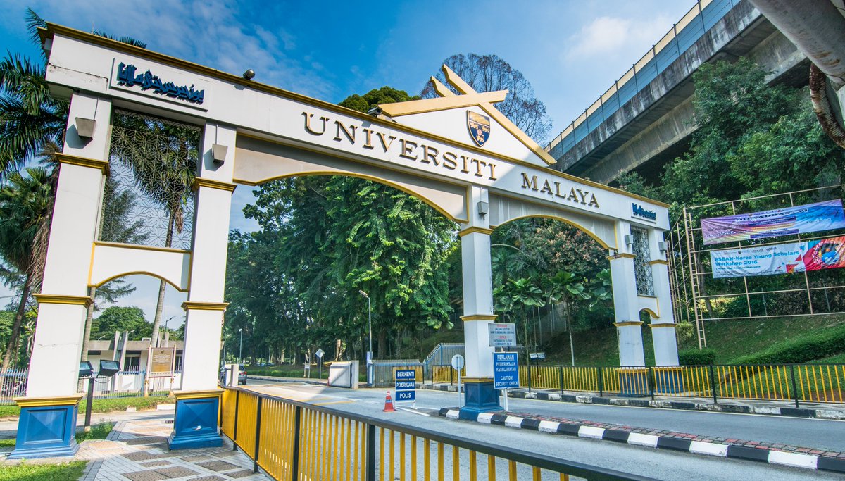 NewsBFM's tweet photo. 1. The Universiti Malaya Association of New Youth (Umany) allege that almost 9,000 students including  those from B40 households, failed to secure a spot in residence halls this year.

"This makes history as the worst residence placement shortage in UM," the student group said. https://t.co/OkAGNmEVQp