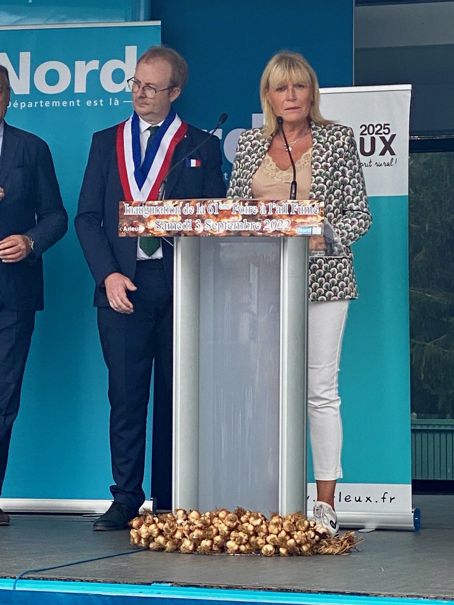 Foire à l’ail #arleux , véritable célébration de ce fameux trésor tressé produit d’un savoir -faire transmis de génération en génération La Région <a href="/hautsdefrance/">Région Hauts-de-France</a> est fière d’accompagner ce patrimoine culinaire ,vitrine du savoir-faire régional !