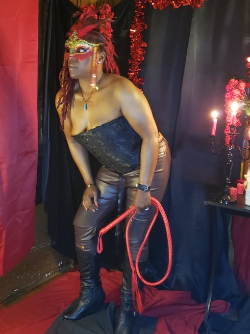 Looking for my next victim!!! https://t.co/BazNVmFTFi<a href="/tag/bbw"class="tags"><span>#bbw</span></a><a href="/tag/pornhub"class="tags"><span>#pornhub</span></a><a href="/tag/bbc"class="tags"><span>#bbc</span></a><a href="/tag/milf"class="tags"><span>#milf</span></a><a href="/tag/blowjob"class="tags"><span>#blowjob</span></a><a href="/tag/bbwass"class="tags"><span>#bbwass</span></a><a href="/tag/ebonyass"class="tags"><span>#ebonyass</span></a>