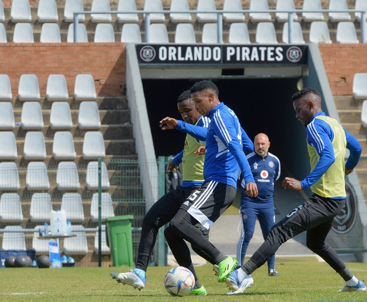 Smart_Bucs's tweet photo. Good morning buccaneers. We need 3 points today. Do best boys☠️☠️☠️🙅🏽‍♀️🙅🏽‍♀️🙅🏽‍♀️ #OnceAlways
#UpTheBucs
@orlandopirates https://t.co/uJwwJaEPvr
