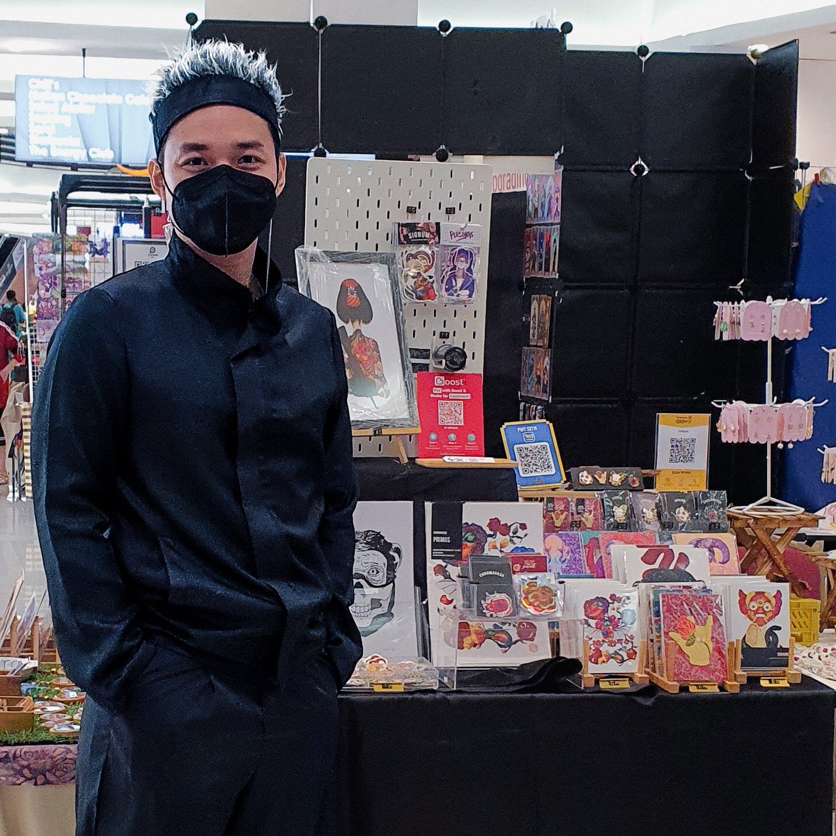 Peddling art merchandise again at <a href="/ParadigmMallMY/">Paradigm Mall</a> (Ground Floor, right next to Casio) for The Odex Film Festival by Comic Fiesta. Last day today!