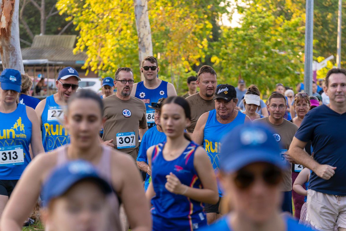 Team_Luftwaffe's tweet photo. Der Vatertag wird in Australien am 4. September begangen. In Darwin wurde für die Väter gelaufen. Am sogenannten #runwithdad beteiligten sich auch 🇩🇪 Soldaten. Fertig und geschafft! Wer mehr darüber wissen möchte: https://t.co/gvpoR0CqLc
#PitchBlack2022 https://t.co/G7zCH84CKb