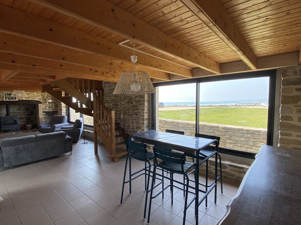 lapetitefolie_Penhors tweet media