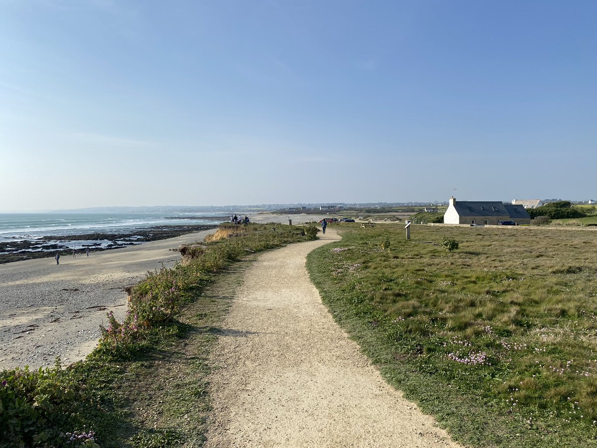 lapetitefolie_Penhors tweet media