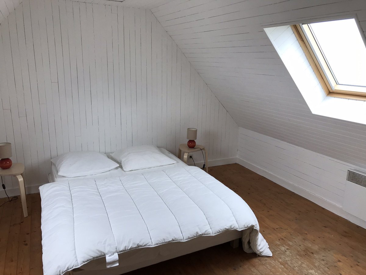 lapetitefolie_Penhors tweet media