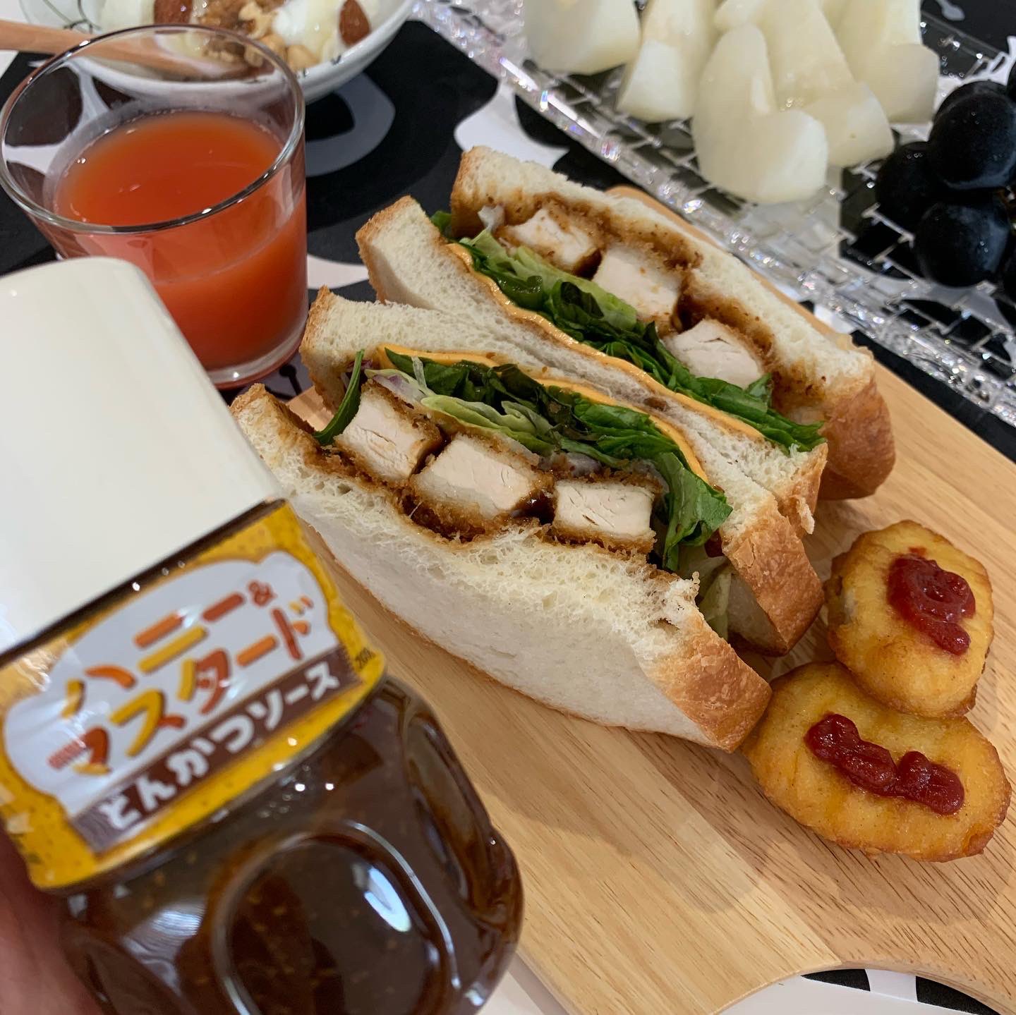 Mini サンプル百貨店 Rsp90thlive 参加中 イカリソースさんの とんかつソースハニー マスタード で カツサンドを作ってみた ソースに粗挽きマスタードが入っていて美味しい 家族にも好評でした イカリソース とんかつソースハニーマスタード