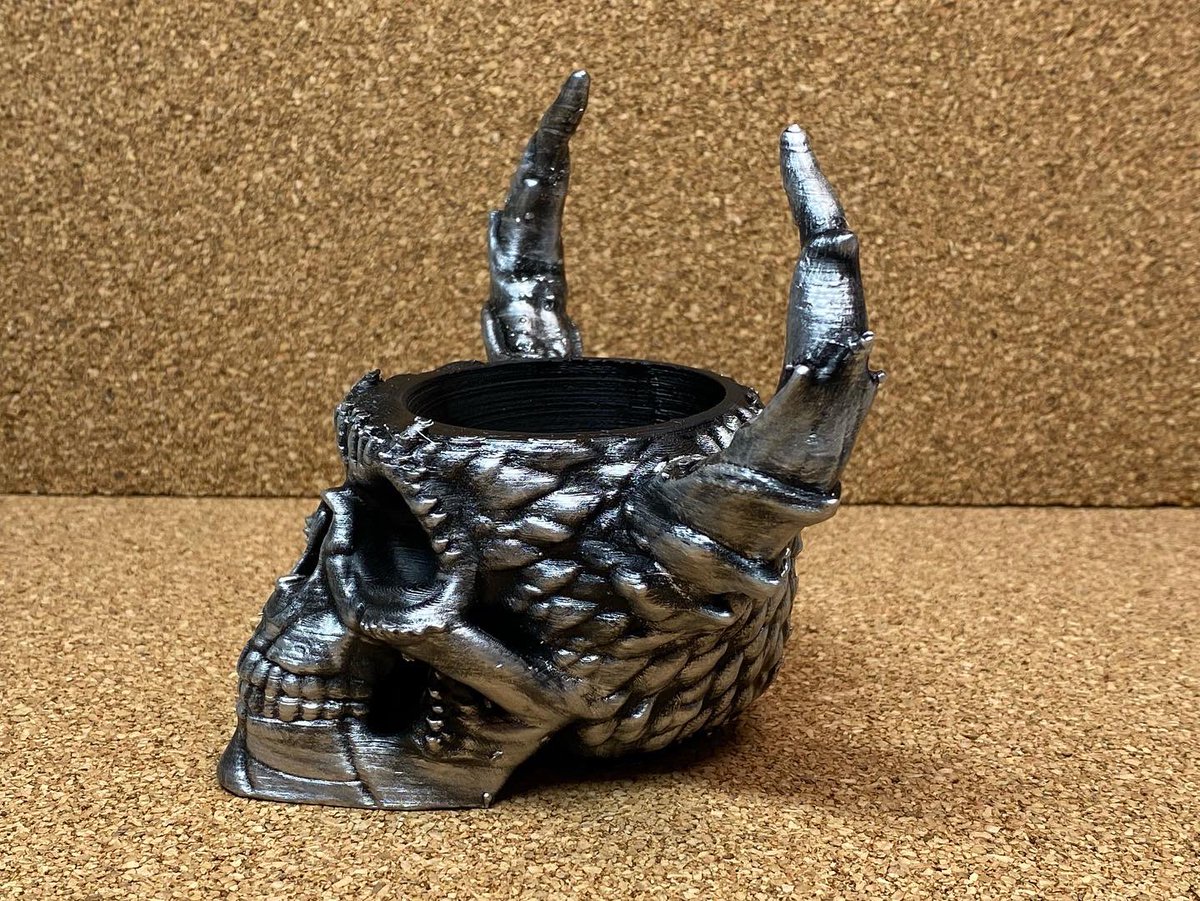 trofirelight's tweet image. Good ol rub n buff with @Polymaker_3D polyterra!