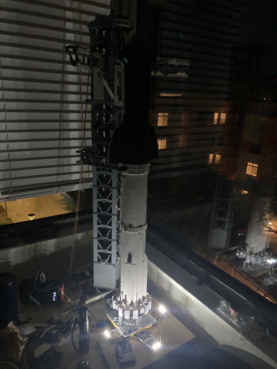 Mini Starbase tweet media