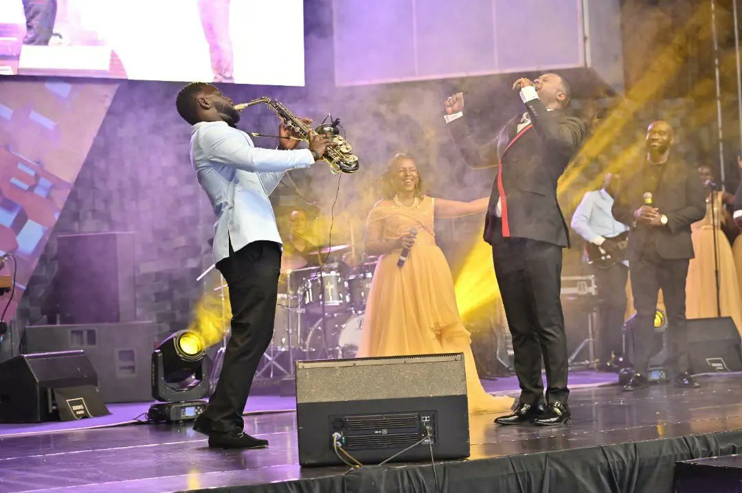 kjosephsax's tweet image. He Who Plays 🎷 in AnUnknown Tongue, Edifies Himself 🤩🎵🎶🎵. 1st September was 🔥.  #ProphetElvisMbonye #ricoreeds  #ottolink #ottolinkmouthpiece #saxophone #saxophonist