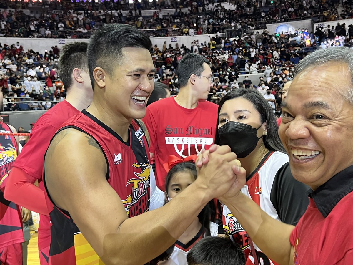 pbaconnect's tweet photo. SMB’s back on top! 

#PBAGameTayoDito https://t.co/2Pg9CLGrD3