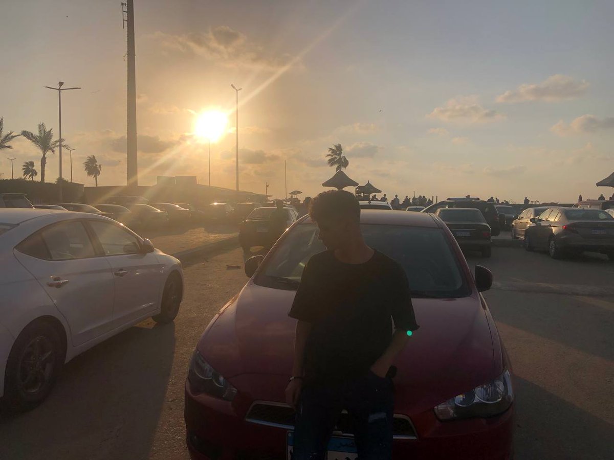 Same7Zeyad's tweet photo. 🖤🙂 https://t.co/fK3uoTwvsZ