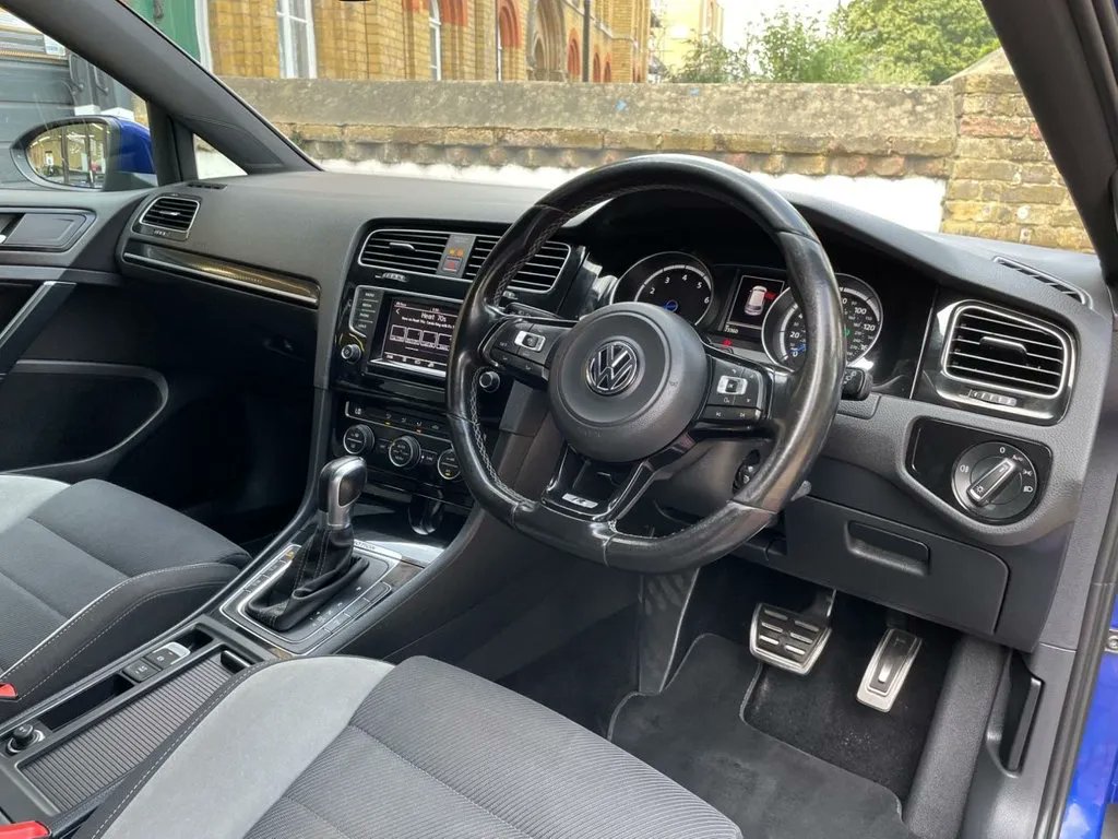 Rushmores_Cars's tweet photo. 💥2015 VOLKSWAGEN GOLF💥
Just in! This 2015 VOLKSWAGEN GOLF
2.0 R DSG 3d 298 BHP With 73358 Miles!

£18,000 or From £333 Per Month!

⬇️Apply Here⬇️
https://t.co/QucF7QBhCj  📊

#cars #catford #london #carsforsale #automobile #cargram #caroftheday #cardesign https://t.co/2aUiUo6wHT