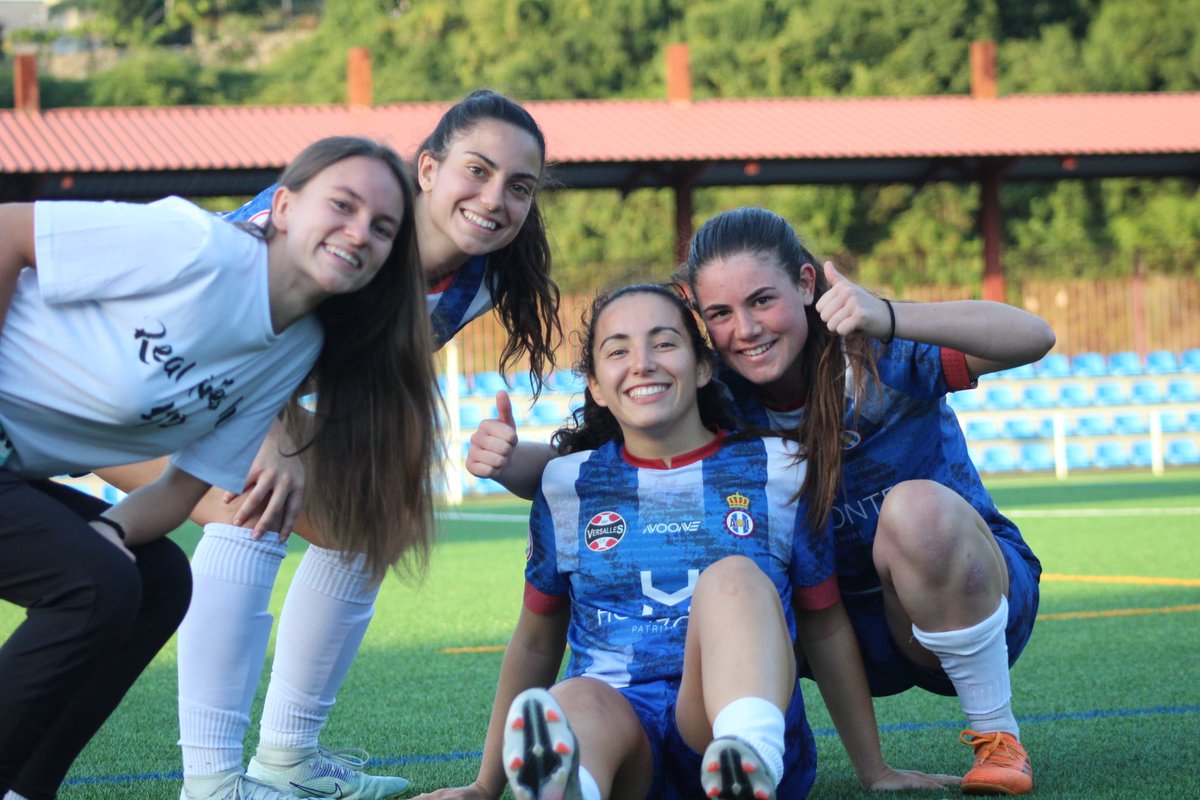 RealAvilesFem's tweet photo. 𝕊𝕠𝕟𝕣𝕚𝕤𝕒𝕤 𝕚𝕟𝕗𝕚𝕟𝕚𝕥𝕒𝕤 😁😁😁😁😁

¡Porque estamos a una semana de empezar la liga! 🚀 https://t.co/w7cYPwoCRJ