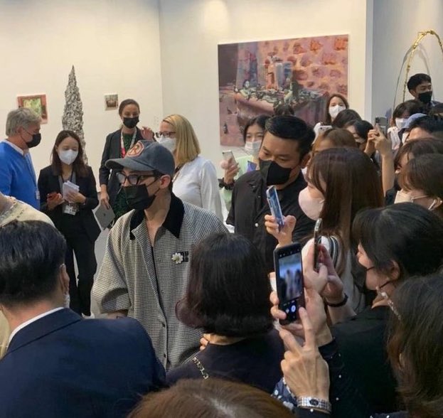 MGBIG8's tweet photo. He's literally a living art . https://t.co/UJiGe2UZs4