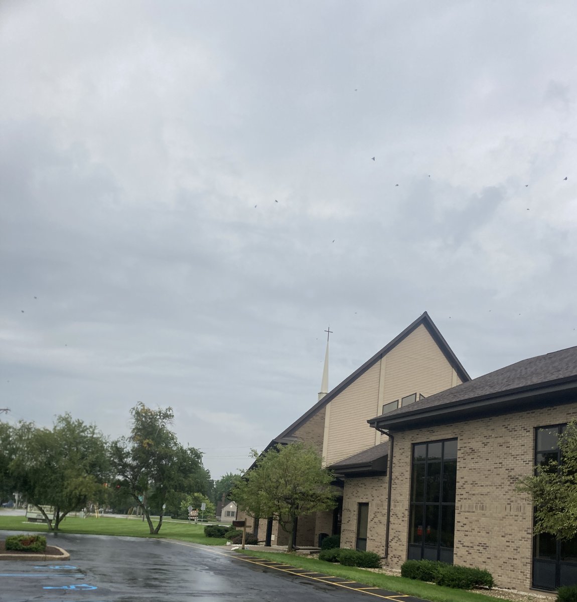 RaisedWithJesus's tweet photo. 10:15 AM family Bible hour. Come early for 9 AM worship or stay after for 11 AM worship. 9 AM livestream at YouTube: Resurrection Maumee
.
.
.
.
#RaisedWithJesus #WELSToledo #JesusForToledo https://t.co/jbgF3Ehh0c