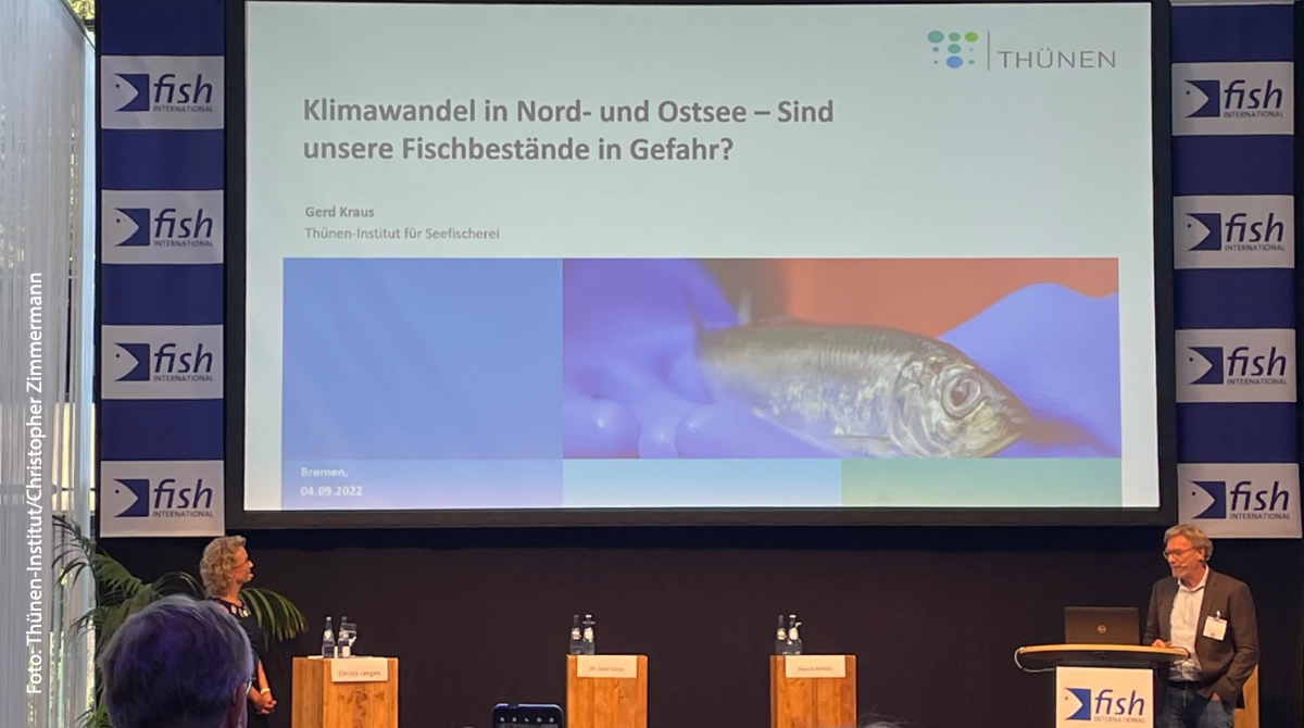 Thuenen_aktuell's tweet photo. Nach coronabedingter Pause findet noch bis 6.9. wieder eine #fishinternational in @bremen_de statt. Mit dabei ist auch @Thuenen_aktuell am Stand der Forschungseinrichtungen von @BremerhavenInfo sowie mit einem Vortrag v. Gerd Kraus zu #Fischbestände|n im #Klimawandel. #SeaFood https://t.co/6sRqRAlatL