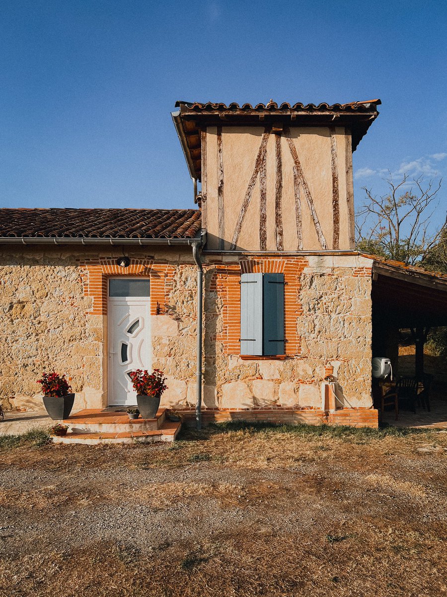VisagesduSud's tweet photo. Ce week-end nous sommes de nouveau dans le Gers, nous explorons cette fois les territoires de la Lomagne (Sarrant) et du Savès (Monblanc, Samatan). Hâte de vous montrer ce programme de folie !

#occitanie https://t.co/Uz4nIeGQ6s