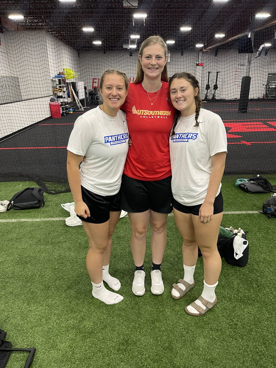 Maria Zimdars tweet media