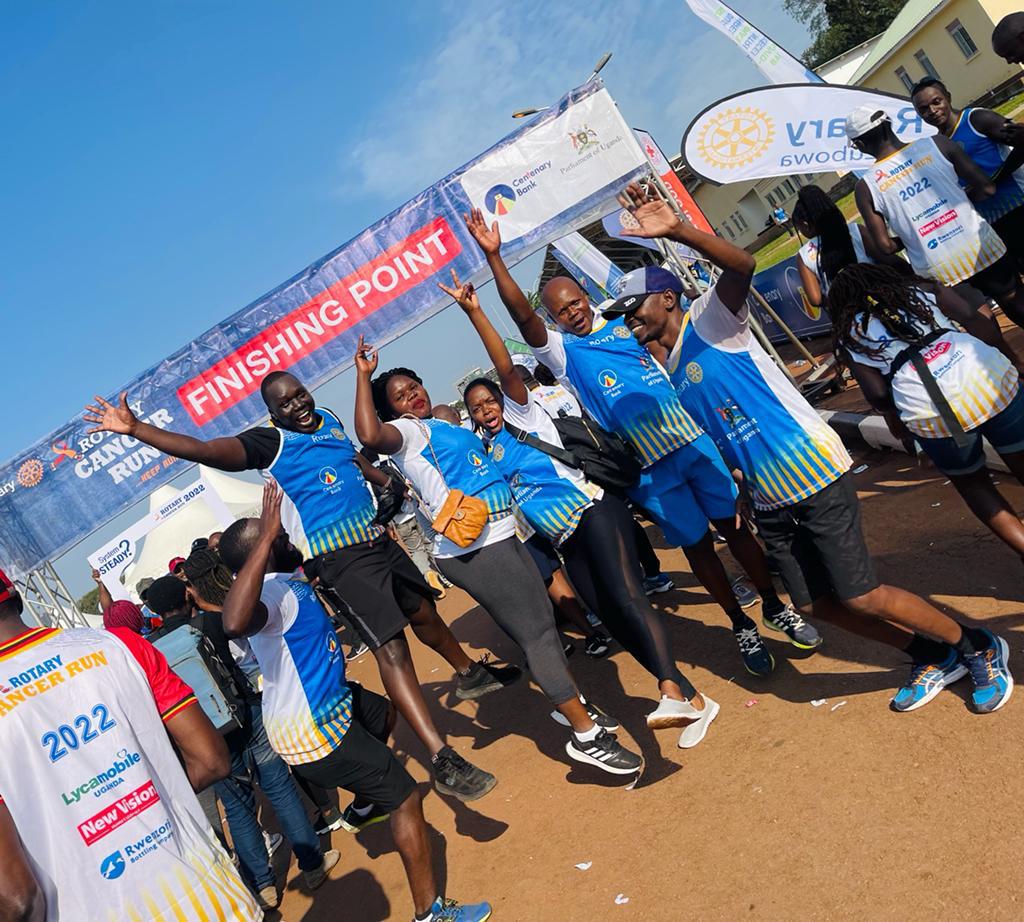 Amref_Uganda's tweet photo. #Wearetogetheragain #runtosavealife #RotaryCancerRun22 Thank you team @Amref_Uganda https://t.co/l6dPimUkgH