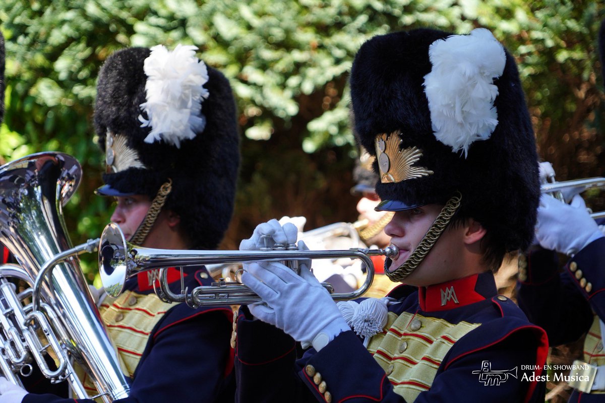 adestmusica's tweet image. Het eerste optreden na de zomervakantie is weer een feit! We kijken terug op een geslaagde @corsoeelde! 😀

📷👉 Check alle foto’s hier: flic.kr/s/aHBqjA5zyi